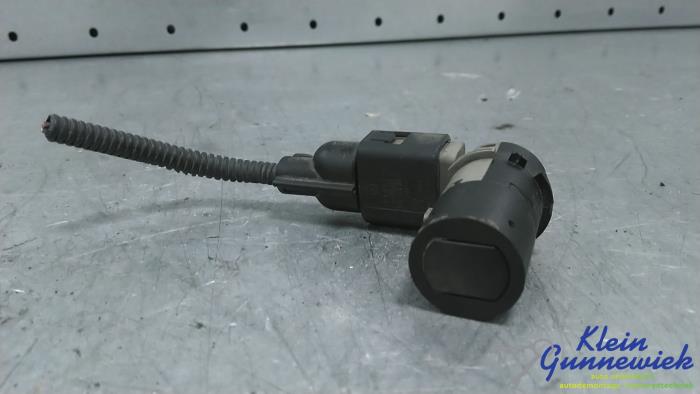 Usados Sensor PDC Volkswagen Passat Precio € 17,00 Norma de margen ofrecido por Klein Gunnewiek Autodemontage & Motorentechniek