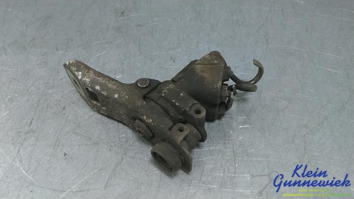 Begagnade EBD-system Volkswagen Bestel Pris € 45,00 Marginaltabell erbjuds av Klein Gunnewiek Autodemontage & Motorentechniek