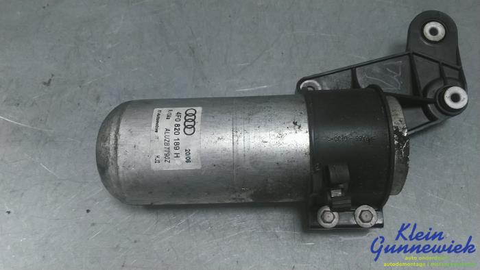Usagé Déshydrateur clim Audi A6 Prix € 22,00 Règlement à la marge proposé par Klein Gunnewiek Autodemontage & Motorentechniek
