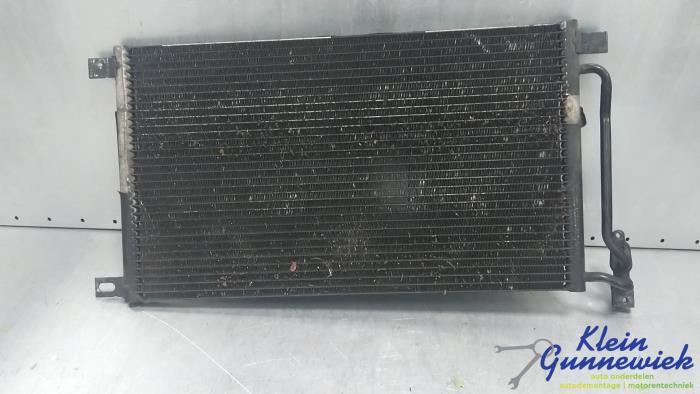 Usagé Condenseur de climatisation BMW X3 Prix € 35,00 Règlement à la marge proposé par Klein Gunnewiek Autodemontage & Motorentechniek