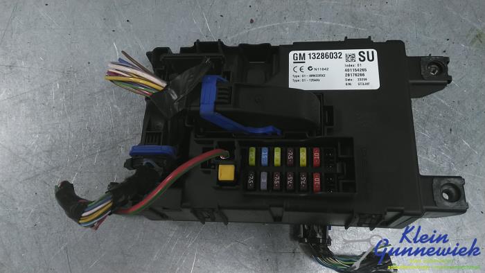 Usagé Ordinateur divers Opel Corsa Prix € 15,00 Règlement à la marge proposé par Klein Gunnewiek Autodemontage & Motorentechniek