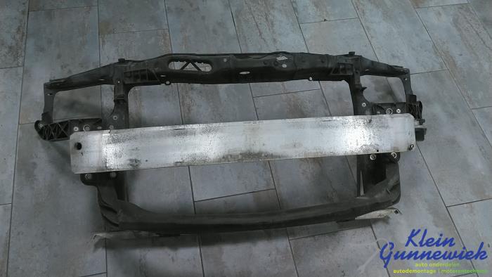Begagnade Front Opel Corsa Pris € 112,00 Marginaltabell erbjuds av Klein Gunnewiek Autodemontage & Motorentechniek