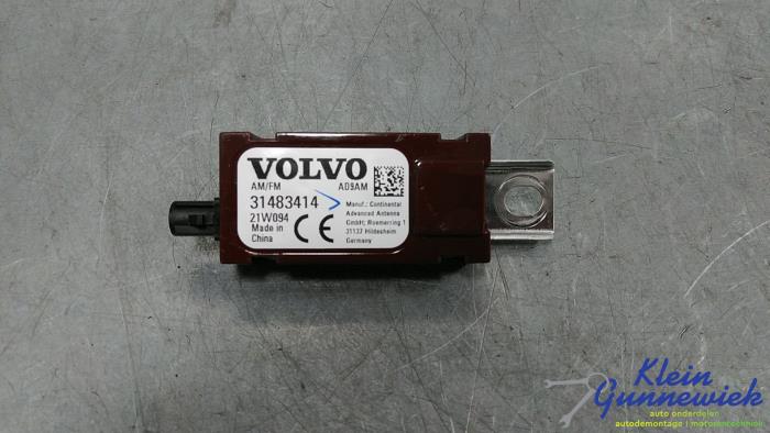 Używane Antena Volvo XC60 Cena € 21,00 Procedura marży oferowane przez Klein Gunnewiek Autodemontage & Motorentechniek