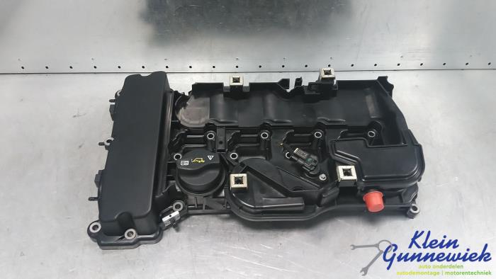 Gebrauchte Ventildeckel Mercedes C-Klasse Preis € 35,00 Margenregelung angeboten von Klein Gunnewiek Autodemontage & Motorentechniek