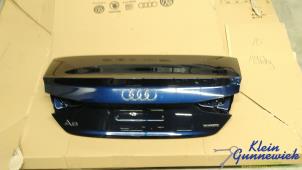 Begagnade Bagagelucka Audi A5 Pris € 295,00 Marginaltabell erbjuds av Klein Gunnewiek Autodemontage & Motorentechniek