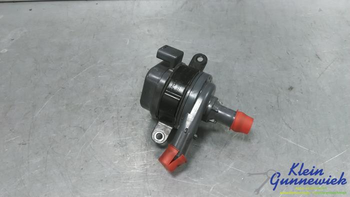 Begagnade Vattenpump Volvo XC60 Pris € 67,00 Marginaltabell erbjuds av Klein Gunnewiek Autodemontage & Motorentechniek