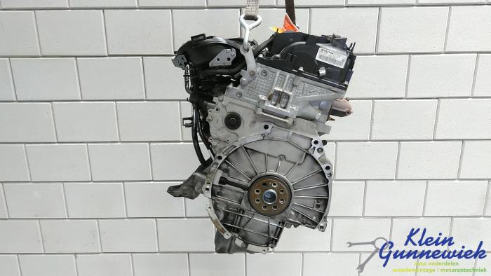 Engine from a BMW 1-Serie 2010