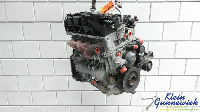 Engine from a BMW 1-Serie 2010