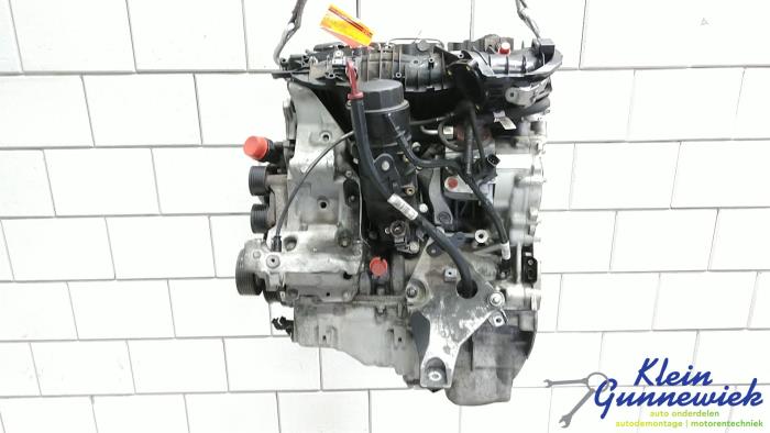 Engine from a BMW 1-Serie 2010