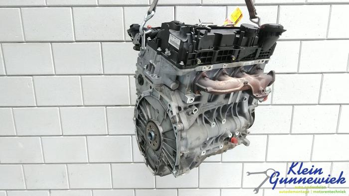 Engine from a BMW 1-Serie 2010