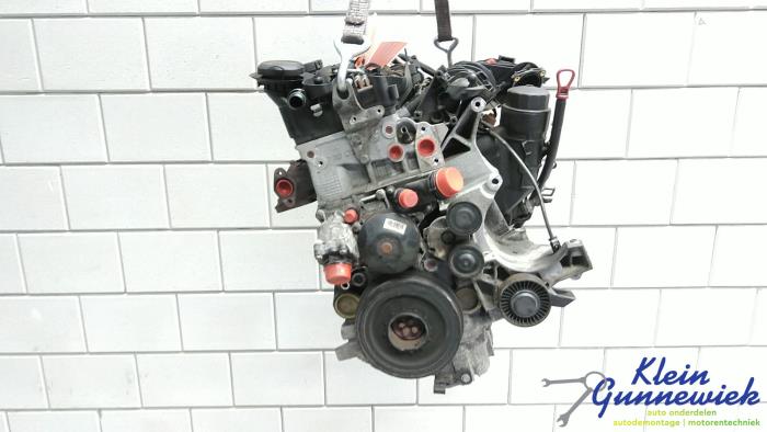 Engine from a BMW 1-Serie 2010