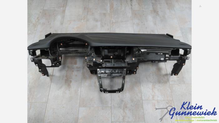 Używane Panel Opel Astra Cena € 262,00 Procedura marży oferowane przez Klein Gunnewiek Autodemontage & Motorentechniek