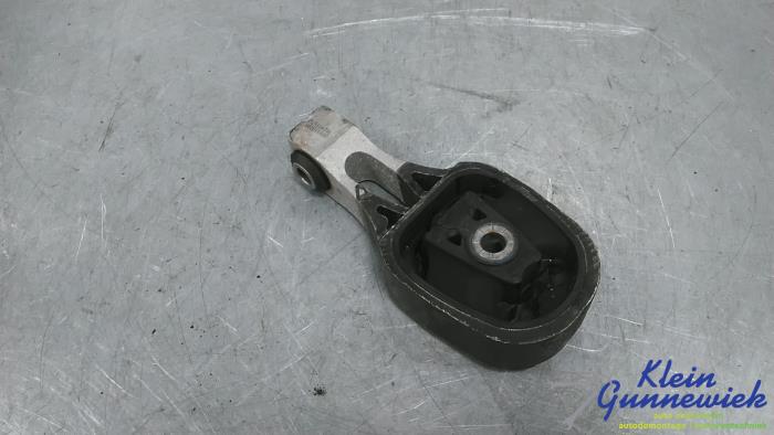 Used Engine mount Opel Corsa Price € 25,00 Margin scheme offered by Klein Gunnewiek Autodemontage & Motorentechniek