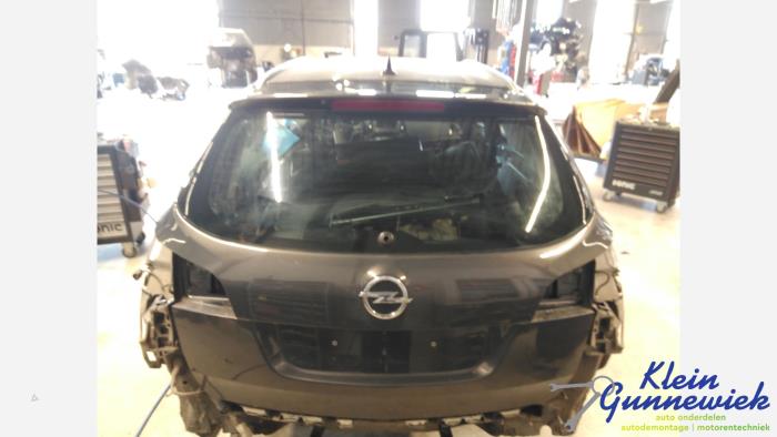 Begagnade Baklucka Opel Astra Pris € 175,00 Marginaltabell erbjuds av Klein Gunnewiek Autodemontage & Motorentechniek