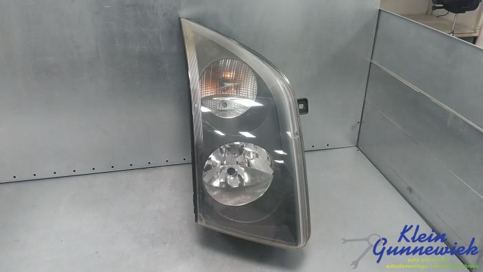 Używane Reflektor prawy Volkswagen Crafter Cena € 127,00 Procedura marży oferowane przez Klein Gunnewiek Autodemontage & Motorentechniek