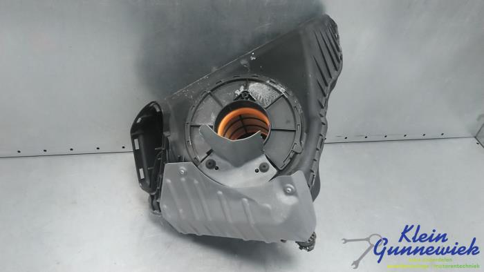 Begagnade Luftfilterhus Audi A6 Pris € 33,00 Marginaltabell erbjuds av Klein Gunnewiek Autodemontage & Motorentechniek