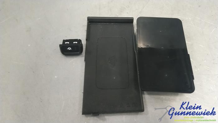 Wireless charging module