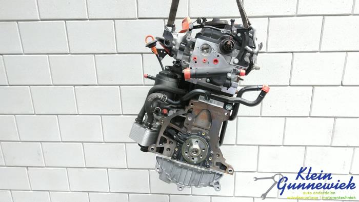 Engine Volkswagen Golf - AZV