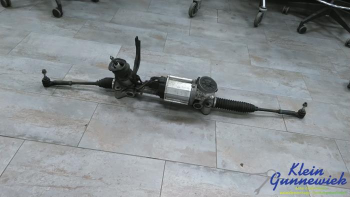 Begagnade Styrbox Opel Astra Pris € 93,00 Marginaltabell erbjuds av Klein Gunnewiek Autodemontage & Motorentechniek