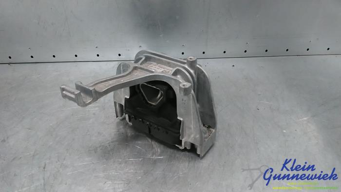 Used Engine mount Volkswagen Polo Price € 35,00 Margin scheme offered by Klein Gunnewiek Autodemontage & Motorentechniek