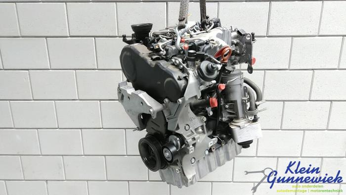 Engine Volkswagen Golf - 0445010507 CBBB