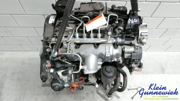 Engine Volkswagen Golf - 0445010507 CBDA