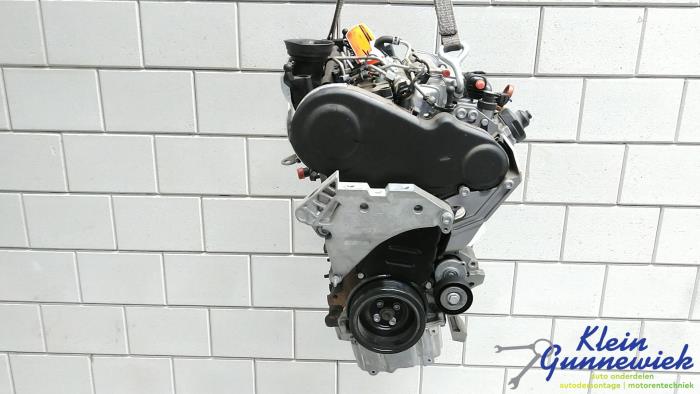 Engine Volkswagen Golf - 0445010507 CBDA