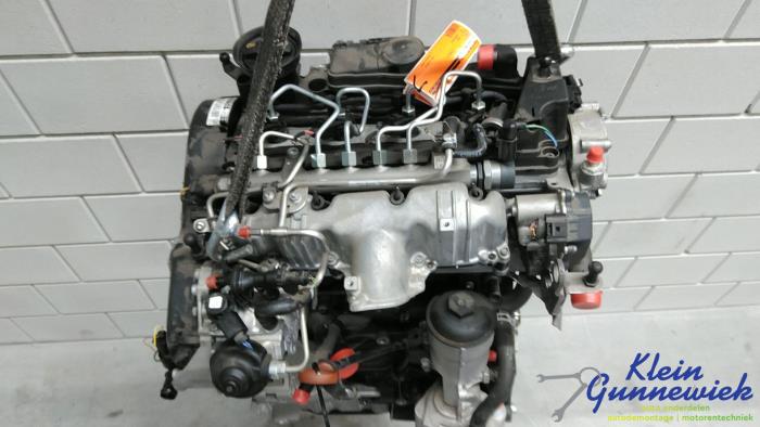 Engine Volkswagen Golf - 0445010507 CBBB