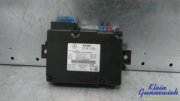Usagé Ordinateur divers Mercedes C-Klasse Prix € 84,00 Règlement à la marge proposé par Klein Gunnewiek Autodemontage & Motorentechniek