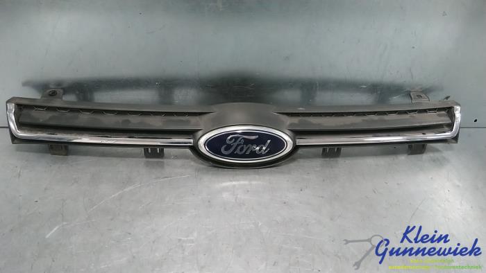 Używane Grill Ford Ecosport Cena € 21,00 Procedura marży oferowane przez Klein Gunnewiek Autodemontage & Motorentechniek