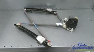Gebrauchte Fenstermechanik 4-türig links hinten Ford B-Max Preis € 50,00 Margenregelung angeboten von Klein Gunnewiek Autodemontage & Motorentechniek