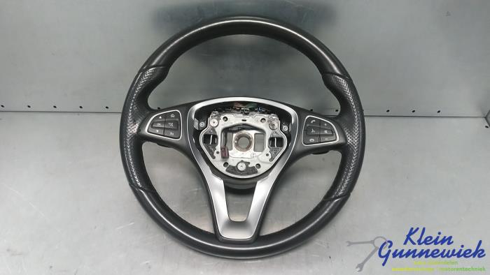 Begagnade Ratt Mercedes C-Klasse Pris € 371,00 Marginaltabell erbjuds av Klein Gunnewiek Autodemontage & Motorentechniek