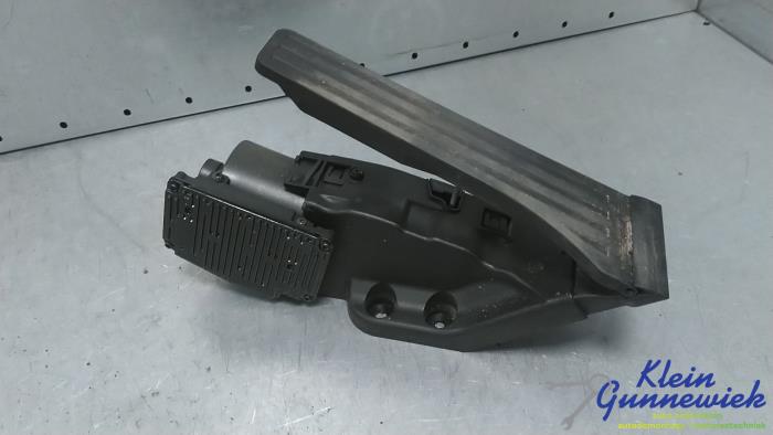 Begagnade Gaspedalsensor Mercedes C-Klasse Pris € 109,00 Marginaltabell erbjuds av Klein Gunnewiek Autodemontage & Motorentechniek