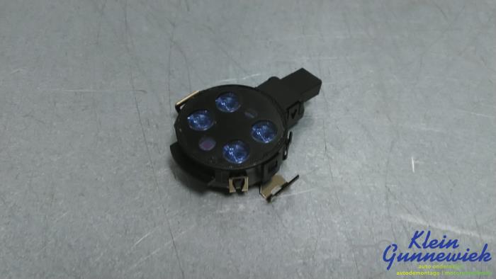 Gebrauchte Regensensor Kia Sorento Preis € 63,00 Margenregelung angeboten von Klein Gunnewiek Autodemontage & Motorentechniek