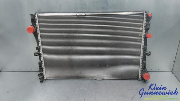 Used Radiator Mercedes C-Klasse Price € 127,00 Margin scheme offered by Klein Gunnewiek Autodemontage & Motorentechniek