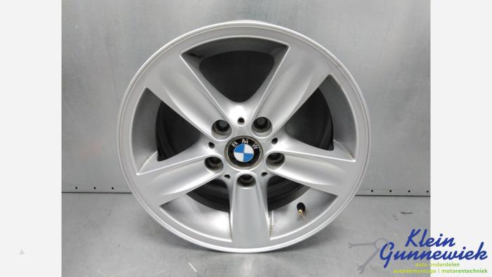 Używane Obrecz BMW 1-Serie Cena € 52,00 Procedura marży oferowane przez Klein Gunnewiek Autodemontage & Motorentechniek