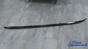 Used Roof rail, left Kia Sorento Price € 225,00 Margin scheme offered by Klein Gunnewiek Autodemontage & Motorentechniek