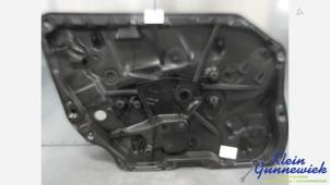 Gebrauchte Fenstermechanik 4-türig links vorne Mercedes S-Klasse Preis € 60,00 Margenregelung angeboten von Klein Gunnewiek Autodemontage & Motorentechniek