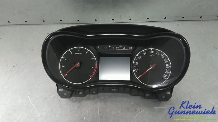 Begagnade Instrumentpanel Opel Corsa Pris € 38,00 Marginaltabell erbjuds av Klein Gunnewiek Autodemontage & Motorentechniek