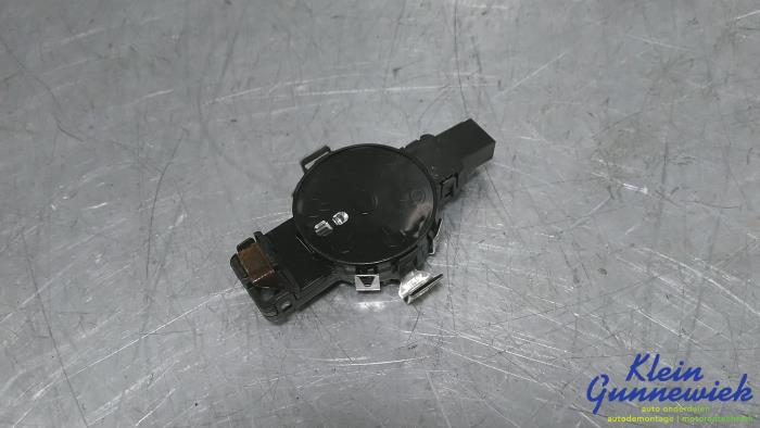 Begagnade Regnsensor Audi A6 Pris € 17,00 Marginaltabell erbjuds av Klein Gunnewiek Autodemontage & Motorentechniek