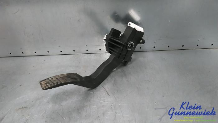 Begagnade Gaspedalsensor Opel Movano Pris € 99,00 Marginaltabell erbjuds av Klein Gunnewiek Autodemontage & Motorentechniek
