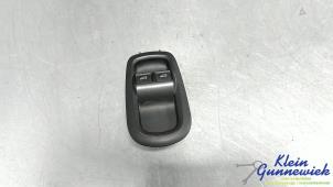 Begagnade Flerfunktionsbrytare, fönster Ford Transit Custom Pris € 25,00 Marginaltabell erbjuds av Klein Gunnewiek Autodemontage & Motorentechniek