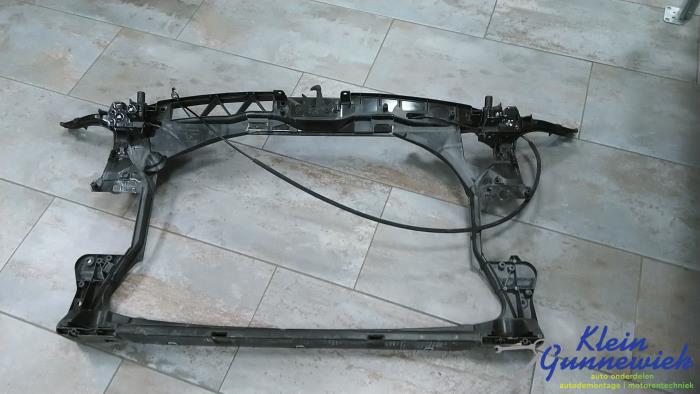 Używane Panel przedni Audi A6 Cena € 108,00 Procedura marży oferowane przez Klein Gunnewiek Autodemontage & Motorentechniek