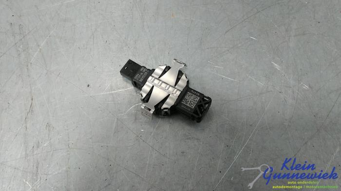 Begagnade Regnsensor Audi A6 Pris € 17,00 Marginaltabell erbjuds av Klein Gunnewiek Autodemontage & Motorentechniek