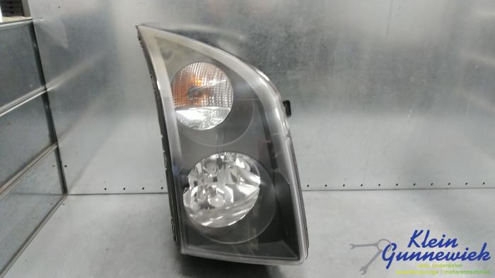 Używane Reflektor prawy Volkswagen Crafter Cena € 127,00 Procedura marży oferowane przez Klein Gunnewiek Autodemontage & Motorentechniek