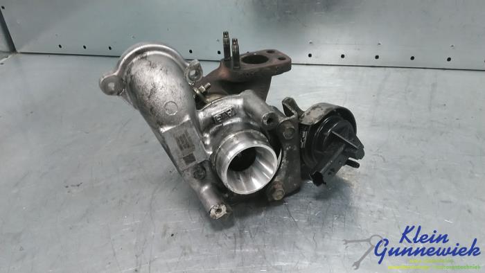 Używane Turbo Citroen Jumpy Cena € 269,00 Procedura marży oferowane przez Klein Gunnewiek Autodemontage & Motorentechniek