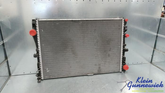 Usagé Radiateur Mercedes C-Klasse Prix € 127,00 Règlement à la marge proposé par Klein Gunnewiek Autodemontage & Motorentechniek