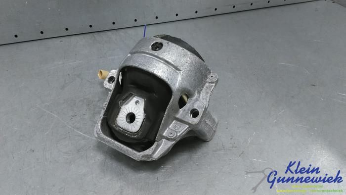 Used Engine mount Audi Q5 Price € 58,00 Margin scheme offered by Klein Gunnewiek Autodemontage & Motorentechniek