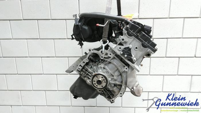 Engine from a BMW 1-Serie 2006