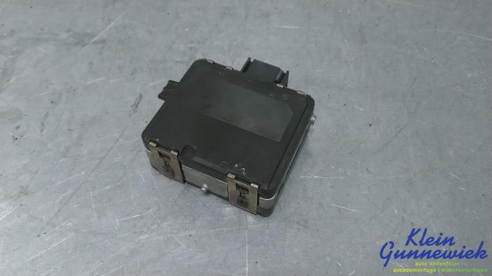 Używane Czujnik Side Assist Audi A4 Cena € 183,00 Procedura marży oferowane przez Klein Gunnewiek Autodemontage & Motorentechniek